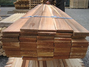 角材　杉角　リン木板材
