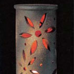 コゲ花彫丸庭園燈
